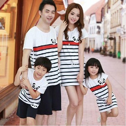 matching-family-clothes